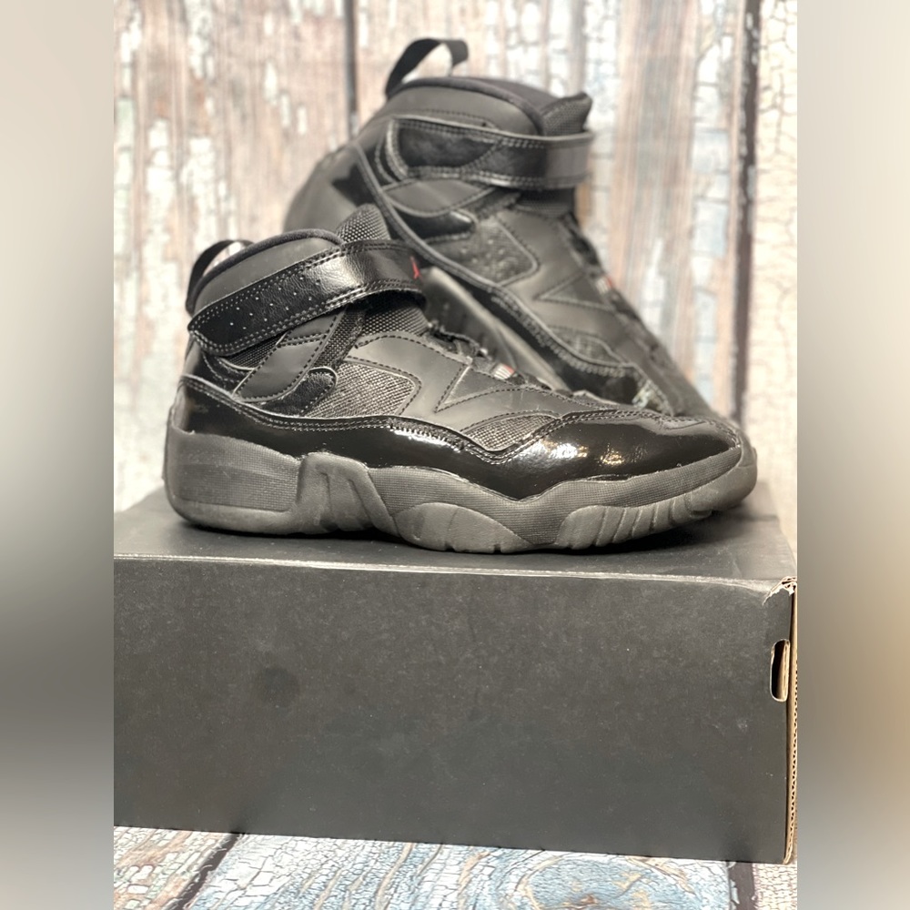 JORDAN’S. JUMPMAN TWO TREY (PS)
